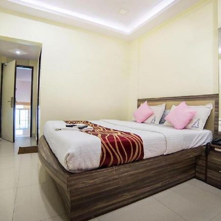 Akash Villa Guest House チェンナイ エクステリア 写真